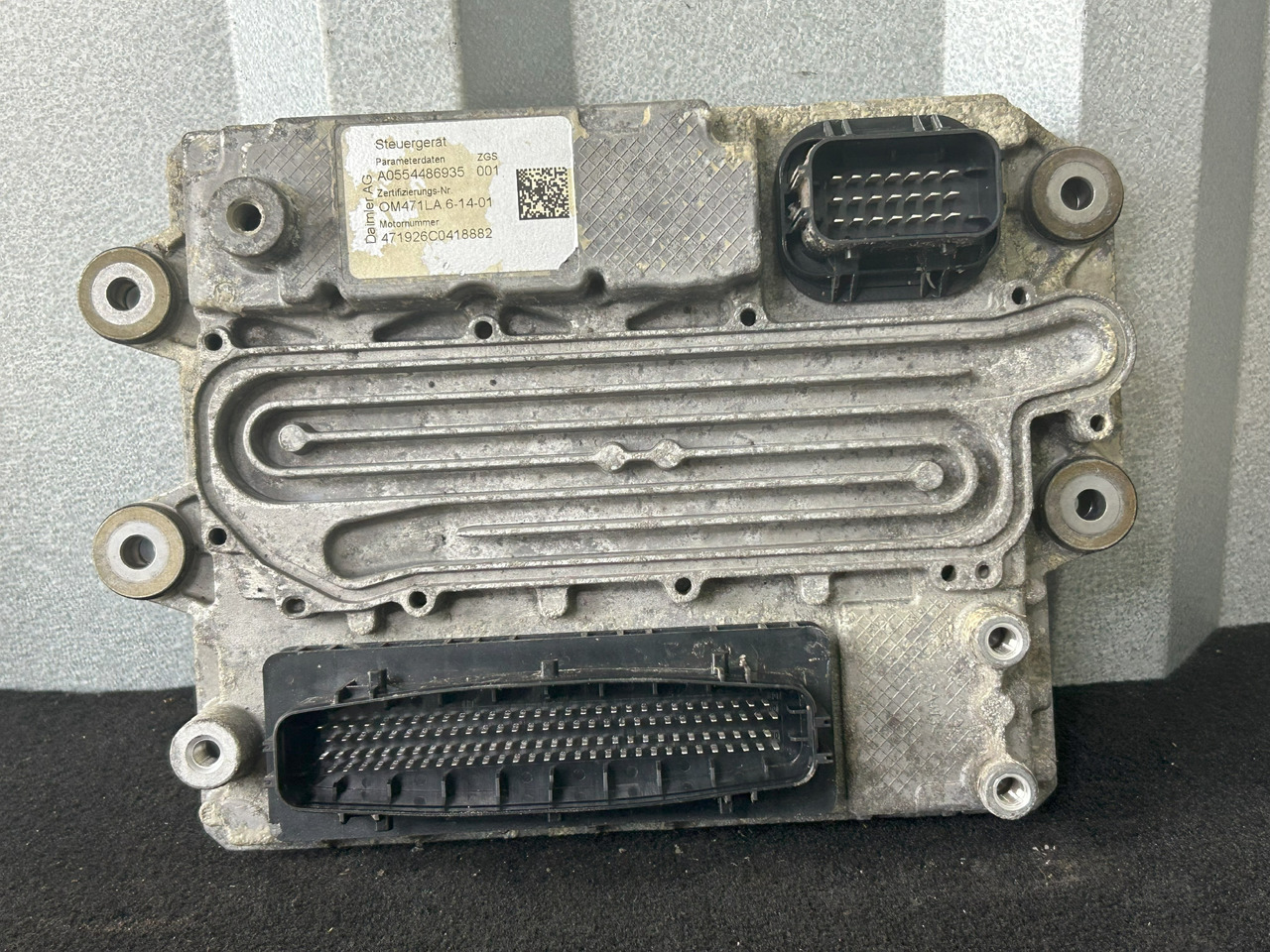 MERCEDES-BENZ MCM 2.1 ACTROS MP4 - ECU for Truck: picture 3 MERCEDES-BENZ MCM 2.1 ACTROS MP4 - ECU for Truck: picture 3