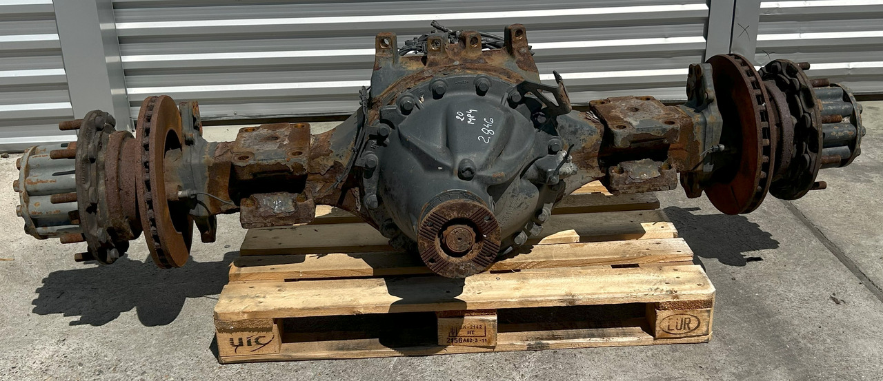 MERCEDES-BENZ REAR AXLE + HUBS ACTROS MP4 R440-13 2,846 - Rear axle for Truck: picture 1 MERCEDES-BENZ REAR AXLE + HUBS ACTROS MP4 R440-13 2,846 - Rear axle for Truck: picture 1