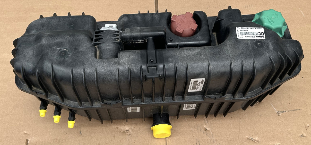 MERCEDES COOLANT EXPANSION TANK AROCS ACTROS MP4 MP5 - Expansion tank: picture 3 MERCEDES COOLANT EXPANSION TANK AROCS ACTROS MP4 MP5 - Expansion tank: picture 3