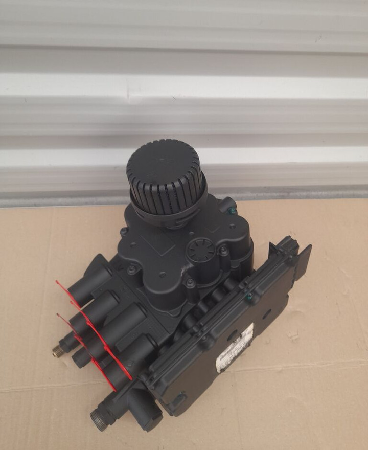 Mercedes-Benz ACTROS MP4 A0014463064 - Brake parts for Truck: picture 3 Mercedes-Benz ACTROS MP4 A0014463064 - Brake parts for Truck: picture 3