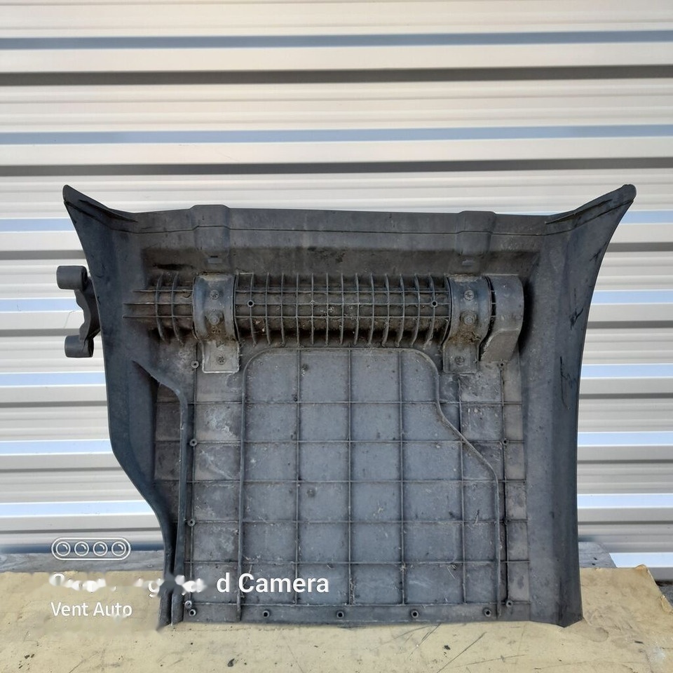 Mercedes-Benz ACTROS MP4 A9605200620 Mercedes-Benz A9605200620 - Fender for Truck: picture 1 Mercedes-Benz ACTROS MP4 A9605200620 Mercedes-Benz A9605200620 - Fender for Truck: picture 1