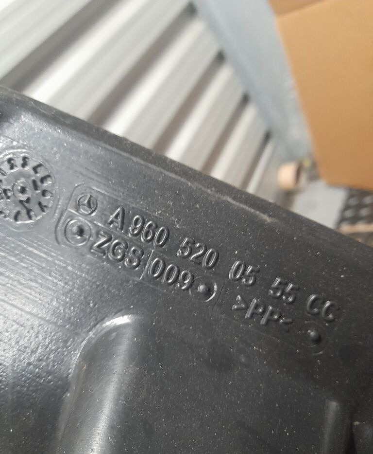 Mercedes-Benz ACTROS MP4 A9605201055 / A9605200655 / A9605200555 - Engine mount for Truck: picture 2 Mercedes-Benz ACTROS MP4 A9605201055 / A9605200655 / A9605200555 - Engine mount for Truck: picture 2