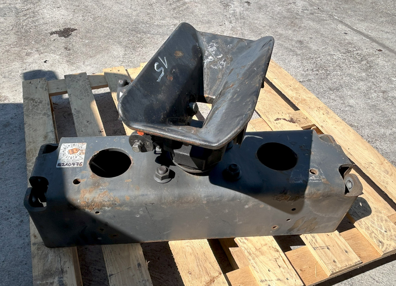 ROCKINGER RO 400 G145HOOK AUTOMATIC COUPLING RO400A46001 DAF XF 106 - Universal part for Truck: picture 5 ROCKINGER RO 400 G145HOOK AUTOMATIC COUPLING RO400A46001 DAF XF 106 - Universal part for Truck: picture 5