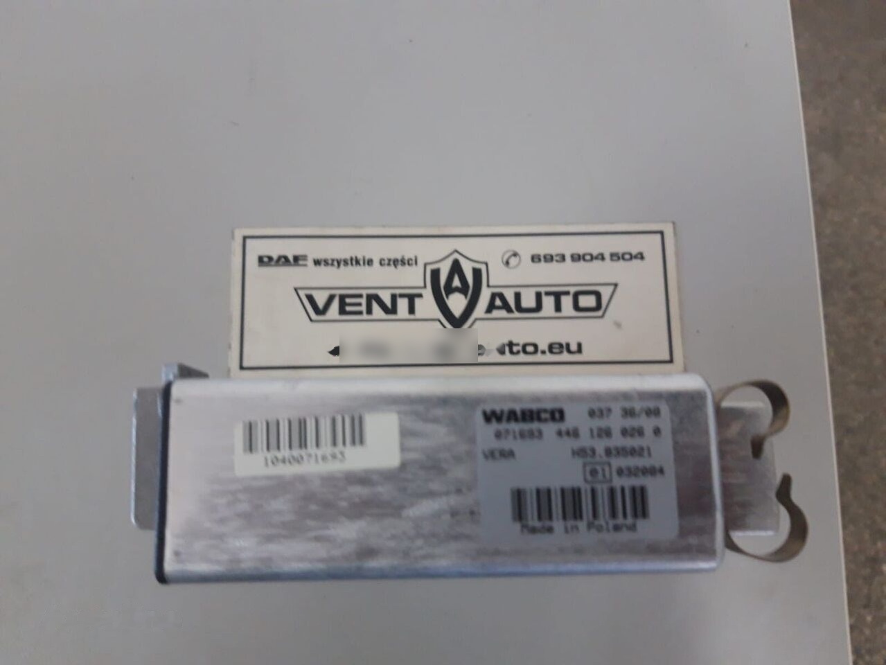 Voith RETARDER ECU 0004463115 Mercedes-Benz ACTROS truck - ECU for Truck: picture 3 Voith RETARDER ECU 0004463115 Mercedes-Benz ACTROS truck - ECU for Truck: picture 3