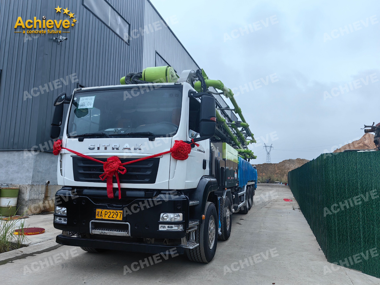Zoomlion Zoomlion 70M 70X-6RZ Concrete pump truck ACTROS 4141 【ACHIEVE】TOP CONDITION!!! - Concrete pump truck: picture 3 Zoomlion Zoomlion 70M 70X-6RZ Concrete pump truck ACTROS 4141 【ACHIEVE】TOP CONDITION!!! - Concrete pump truck: picture 3