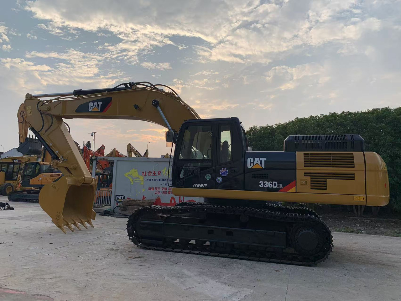Caterpillar 336D, 330D Excellent Condition Heavy Mining Excavator Machine - Crawler excavator: picture 4 Caterpillar 336D, 330D Excellent Condition Heavy Mining Excavator Machine - Crawler excavator: picture 4