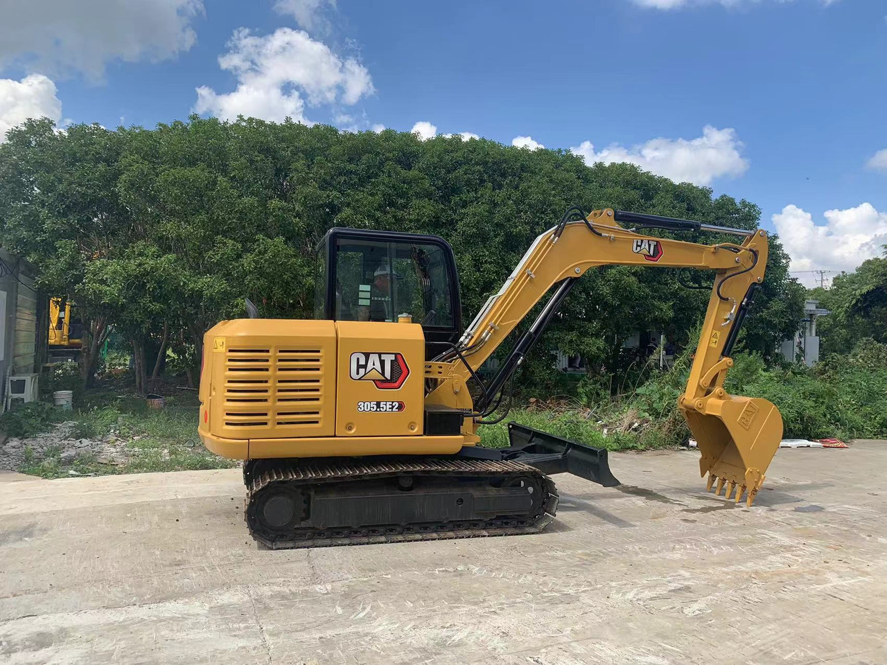 Caterpillar Secondhand Excavator CAT 305.5E2 - Crawler excavator: picture 1 Caterpillar Secondhand Excavator CAT 305.5E2 - Crawler excavator: picture 1