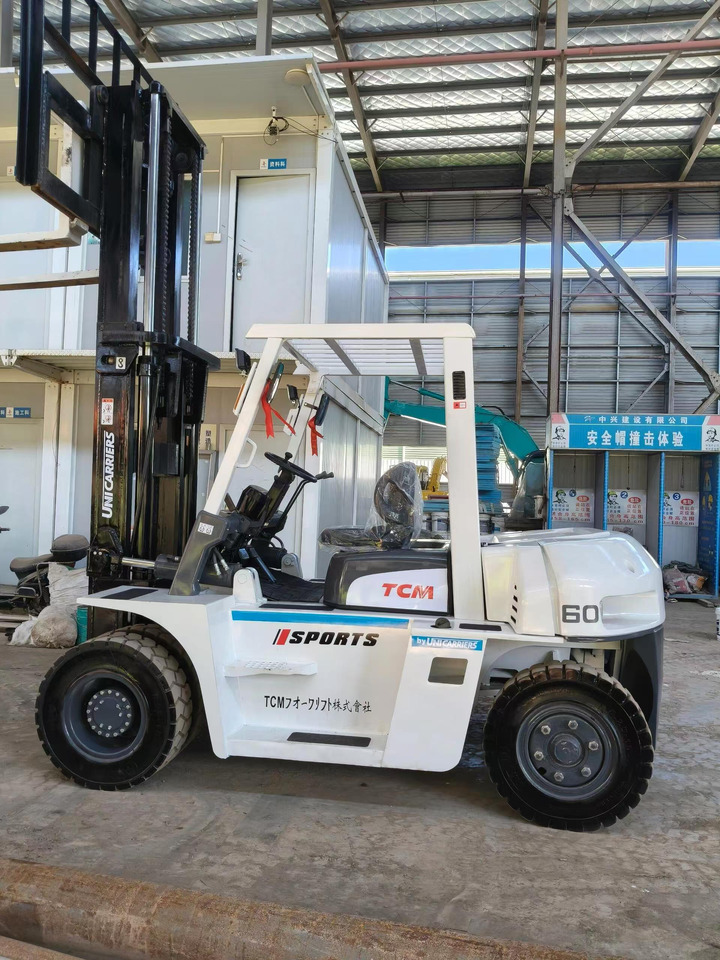 TCM Forklift Truck Secondhand 6 ton Diesel Forklift - Diesel forklift: picture 2 TCM Forklift Truck Secondhand 6 ton Diesel Forklift - Diesel forklift: picture 2