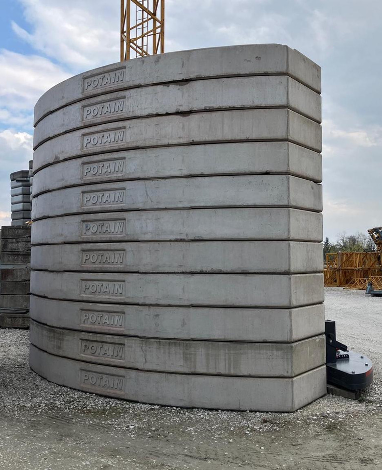 POTAIN IGO T130 - Self-erecting tower crane: picture 5 POTAIN IGO T130 - Self-erecting tower crane: picture 5