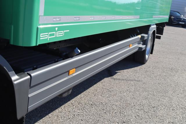 Mercedes-Benz Atego 1524L 2TO LBW - Box truck: picture 4 Mercedes-Benz Atego 1524L 2TO LBW - Box truck: picture 4