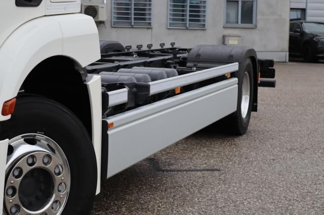Mercedes-Benz eActros 300 L - Cab chassis truck: picture 3 Mercedes-Benz eActros 300 L - Cab chassis truck: picture 3