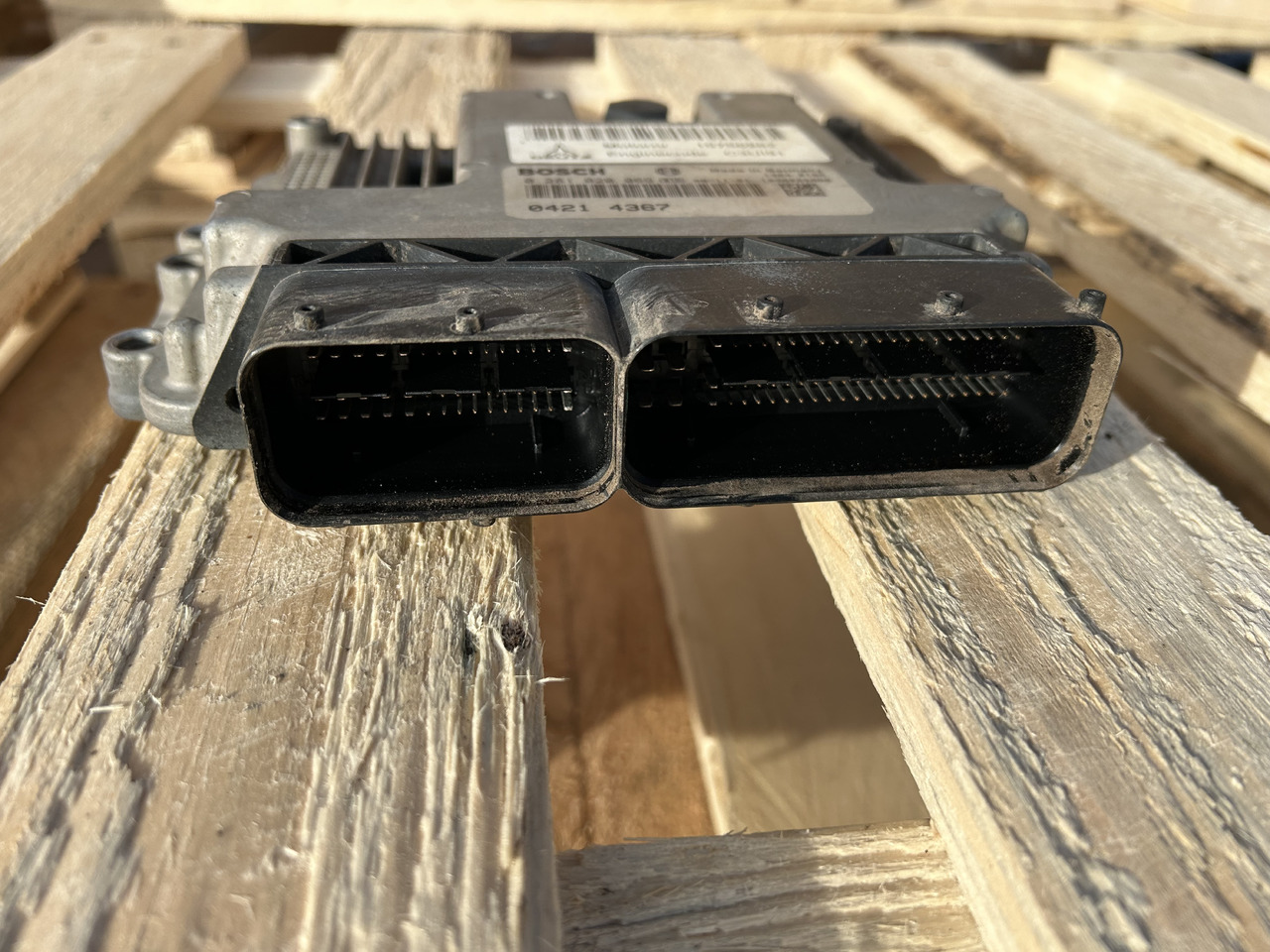 DEUTZ C3UI91 - ECU for Excavator: picture 3 DEUTZ C3UI91 - ECU for Excavator: picture 3