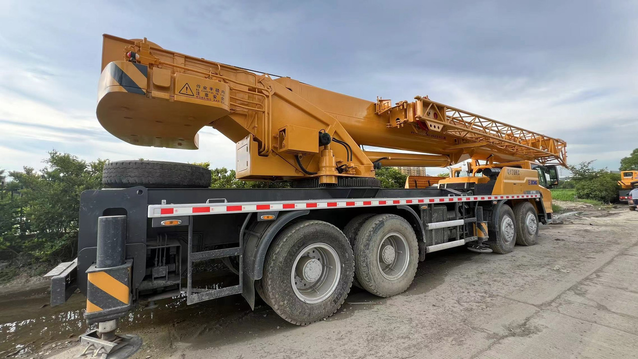 XCMG QY70KC - Mobile crane: picture 2 XCMG QY70KC - Mobile crane: picture 2