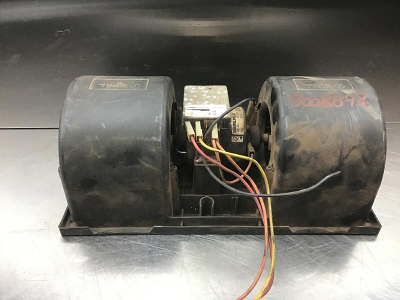 Liebherr A316 Li - Blower motor: picture 1 Liebherr A316 Li - Blower motor: picture 1