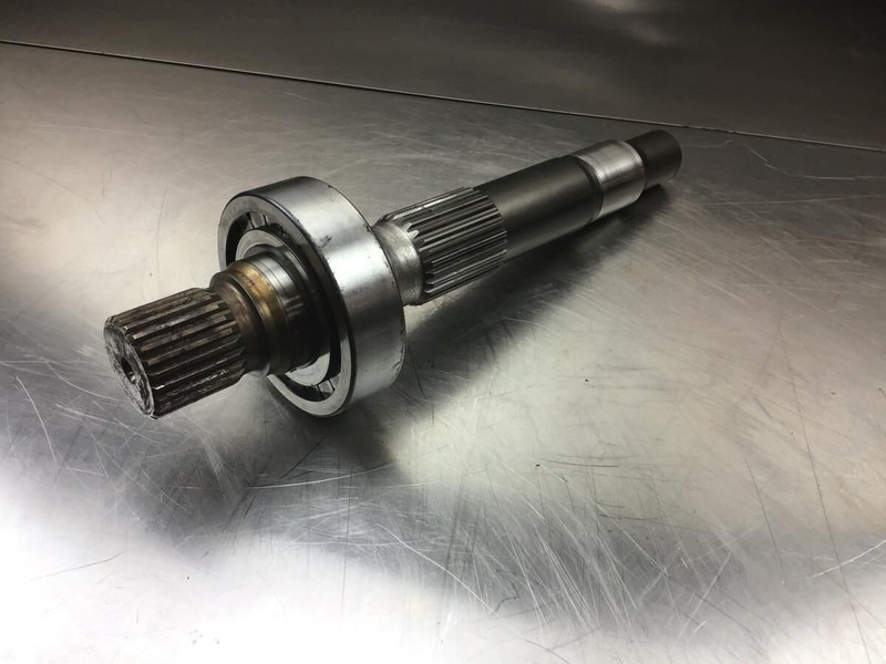 Liebherr A920 / LH24 M - Drive shaft: picture 2 Liebherr A920 / LH24 M - Drive shaft: picture 2