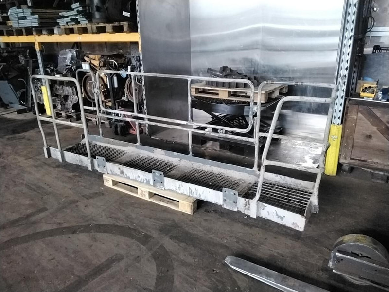 Liebherr A944C Li / A934 Li - Body and exterior: picture 2 Liebherr A944C Li / A934 Li - Body and exterior: picture 2