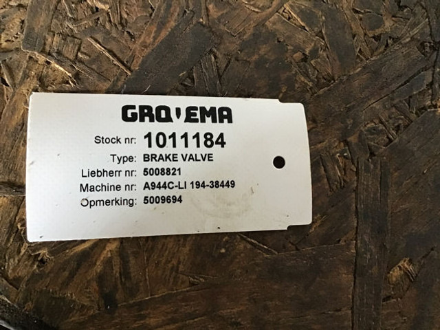 Valve Liebherr Brake Valve: picture 6