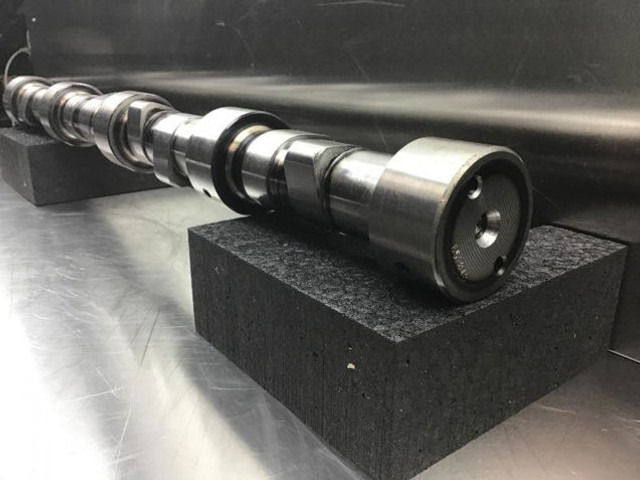 Liebherr Camshaft D904/D924 - Camshaft: picture 5 Liebherr Camshaft D904/D924 - Camshaft: picture 5