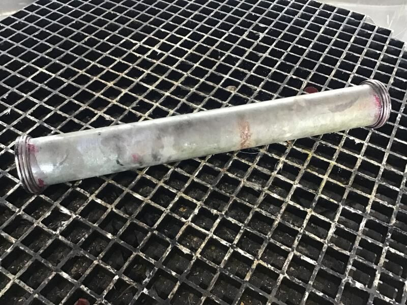 Liebherr Connecting Line - Engine and parts: picture 1 Liebherr Connecting Line - Engine and parts: picture 1