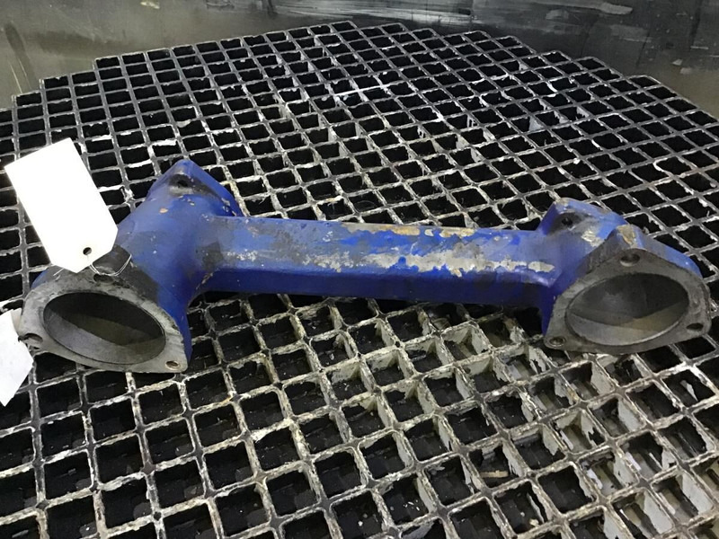 Liebherr Connecting Pipe - Engine and parts: picture 2 Liebherr Connecting Pipe - Engine and parts: picture 2