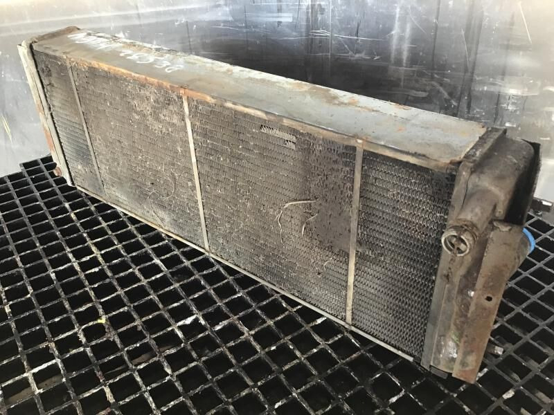 Liebherr Intercooler - Intercooler: picture 2 Liebherr Intercooler - Intercooler: picture 2