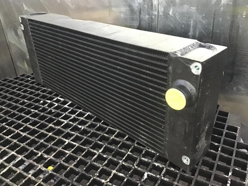 Liebherr Intercooler - Intercooler: picture 2 Liebherr Intercooler - Intercooler: picture 2