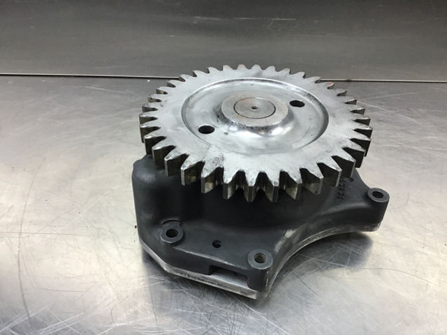 Liebherr Lube Oil Pump - Oil pump: picture 4 Liebherr Lube Oil Pump - Oil pump: picture 4