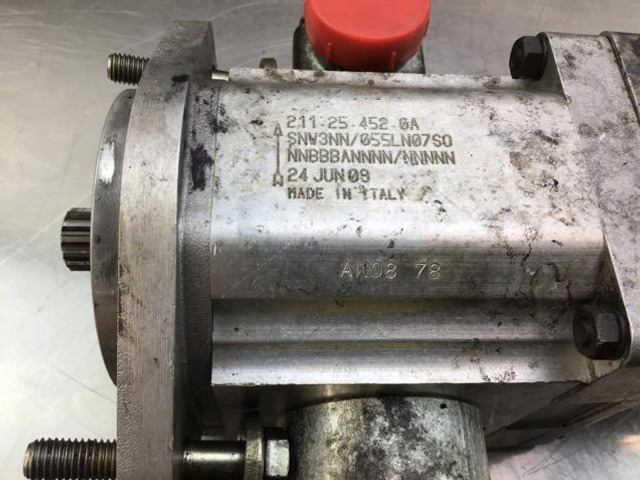 Liebherr - Hydraulic pump: picture 3 Liebherr - Hydraulic pump: picture 3