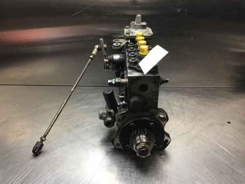 Liebherr - Fuel pump: picture 1 Liebherr - Fuel pump: picture 1