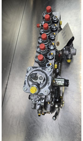 Liebherr - Fuel pump: picture 1 Liebherr - Fuel pump: picture 1