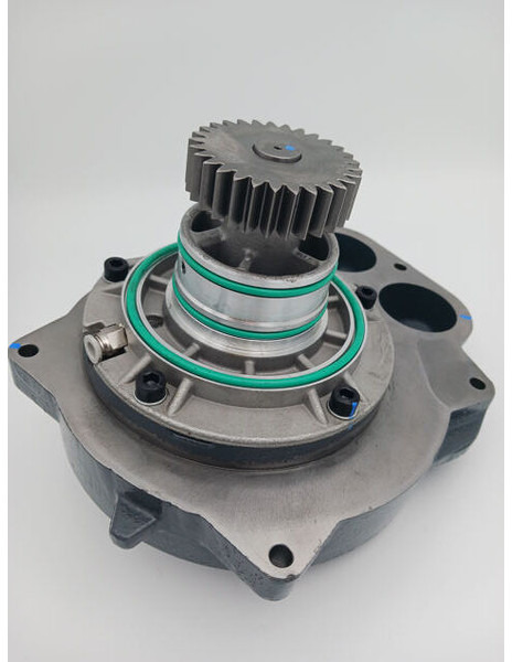 Liebherr - Coolant pump: picture 2 Liebherr - Coolant pump: picture 2