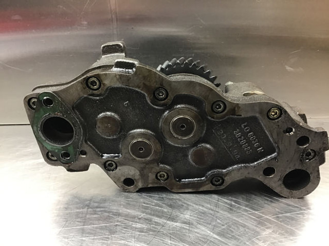 Liebherr Oil Pump - Oil pump: picture 3 Liebherr Oil Pump - Oil pump: picture 3