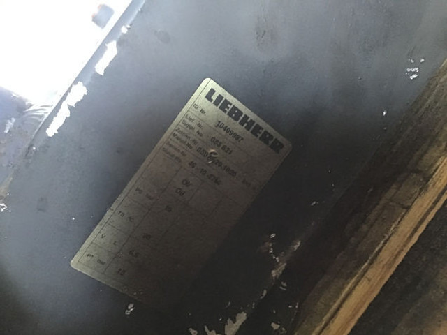 Liebherr Oilcooler - Oil cooler: picture 2 Liebherr Oilcooler - Oil cooler: picture 2