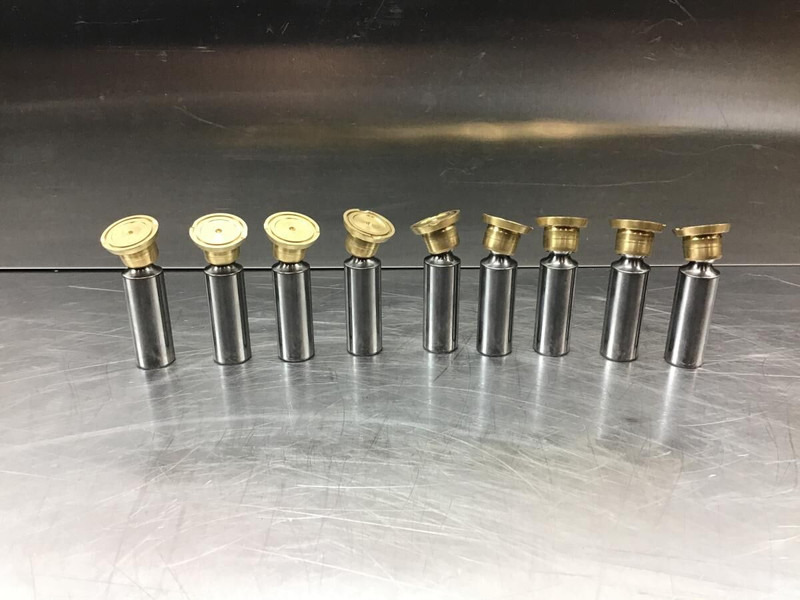 Liebherr Piston - Engine and parts: picture 1 Liebherr Piston - Engine and parts: picture 1