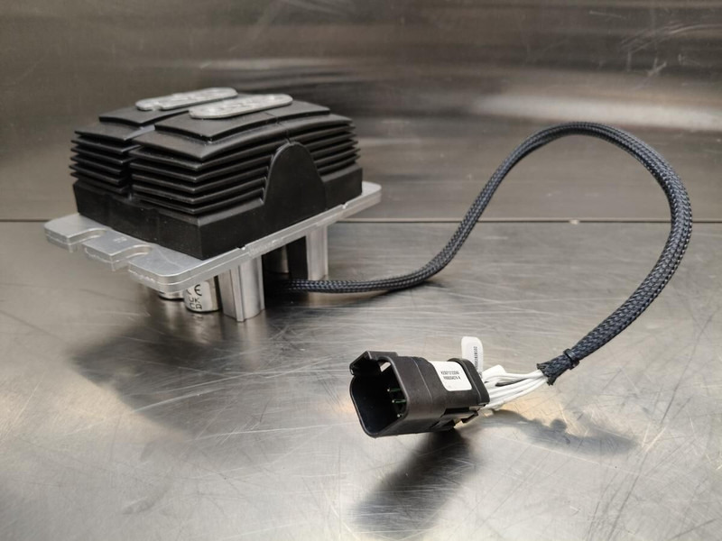 Liebherr R922 / R924 / R934 / R926 - Electrical system: picture 1 Liebherr R922 / R924 / R934 / R926 - Electrical system: picture 1