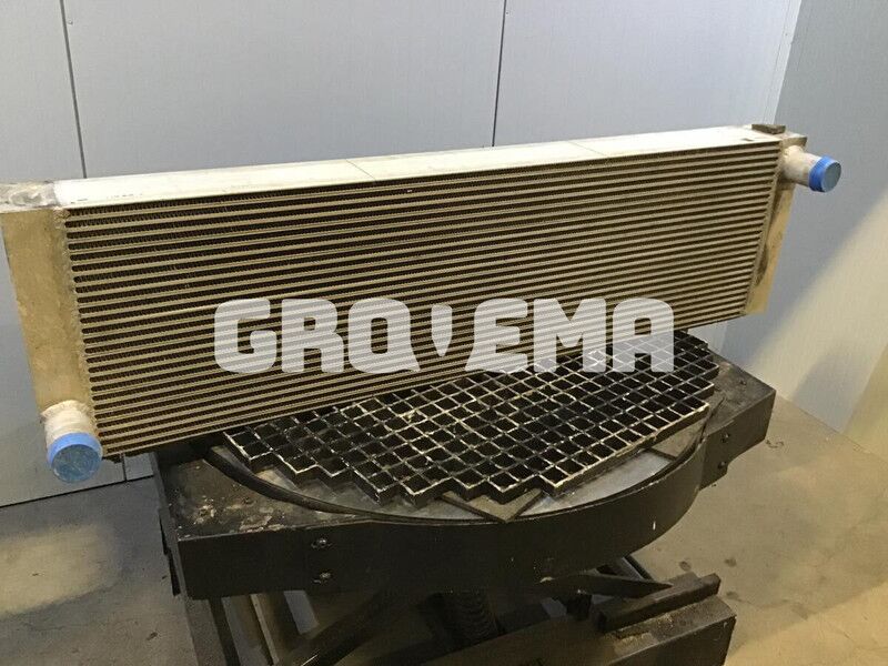 Liebherr R946 LC / R946 LC-V / R946 NLC / R946 S-HD - Radiator: picture 1 Liebherr R946 LC / R946 LC-V / R946 NLC / R946 S-HD - Radiator: picture 1