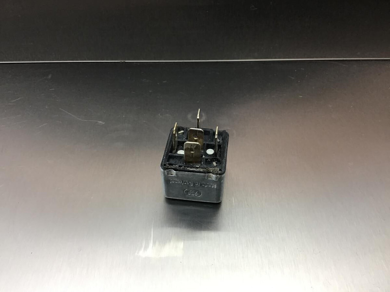 Liebherr Relay - Relay: picture 2 Liebherr Relay - Relay: picture 2