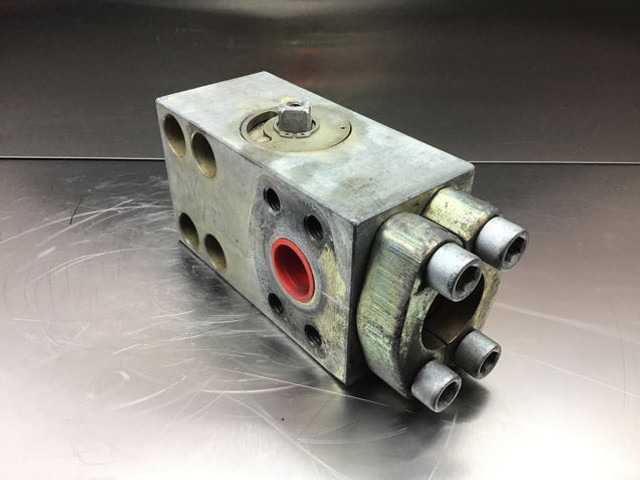 Liebherr Safety Valve - Valve: picture 2 Liebherr Safety Valve - Valve: picture 2