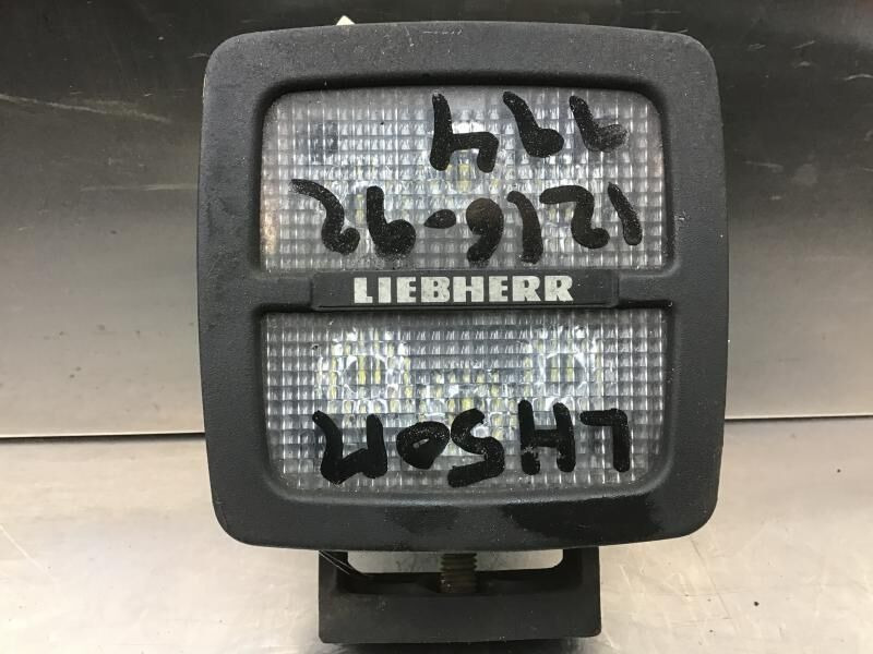 Liebherr Work Light - Headlight: picture 2 Liebherr Work Light - Headlight: picture 2
