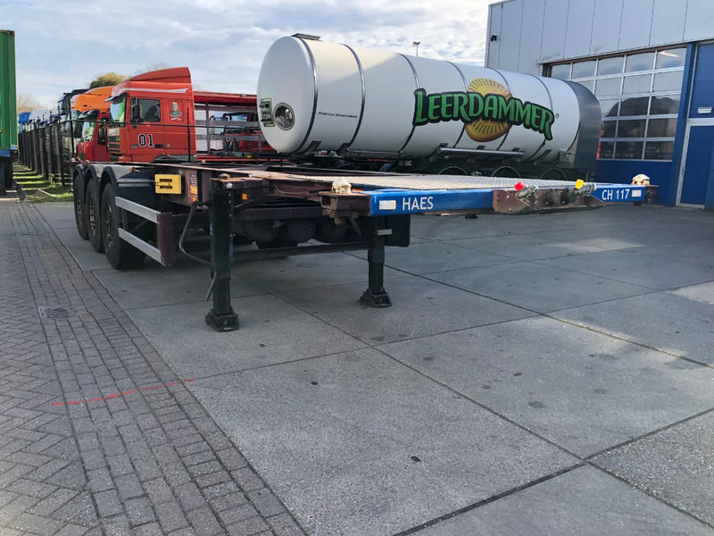 Container transporter/ Swap body semi-trailer DESOT 20-30 FT Tank Chassis / SAF Disc / ADR: picture 6 Container transporter/ Swap body semi-trailer DESOT 20-30 FT Tank Chassis / SAF Disc / ADR: picture 6