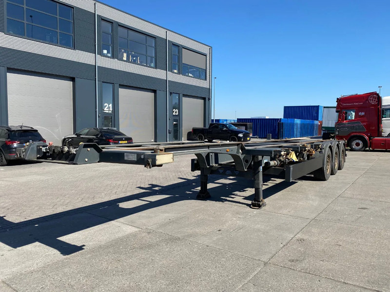Kögel S24-2 Container Chassis / SAF + Disc / 1x Extendable / 1x Lift Axle - Container transporter/ Swap body semi-trailer: picture 4 Kögel S24-2 Container Chassis / SAF + Disc / 1x Extendable / 1x Lift Axle - Container transporter/ Swap body semi-trailer: picture 4