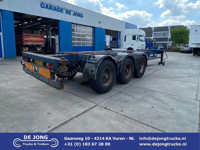 Kromhout KRH0-1013 / 1x Lift Axle / 2x Extendable / BPW - Container transporter/ Swap body semi-trailer: picture 1 Kromhout KRH0-1013 / 1x Lift Axle / 2x Extendable / BPW - Container transporter/ Swap body semi-trailer: picture 1