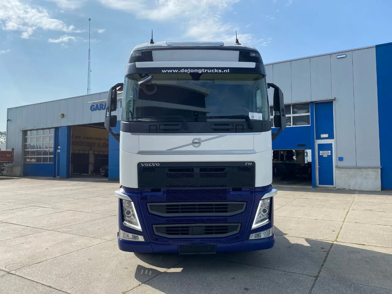 Volvo FH 13.500 Globetrotter XL / I-parkCool / 2x Tank - Tractor unit: picture 2 Volvo FH 13.500 Globetrotter XL / I-parkCool / 2x Tank - Tractor unit: picture 2