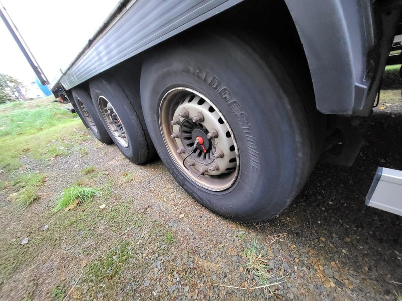 Refrigerator truck Chereau Thermo King: picture 6 Refrigerator truck Chereau Thermo King: picture 6