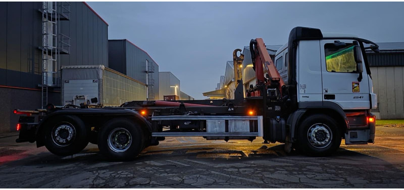 Mercedes-Benz ACTROS HAAKARM PALFINGER (PK 4501) + RETARDER - Hook lift truck: picture 5 Mercedes-Benz ACTROS HAAKARM PALFINGER (PK 4501) + RETARDER - Hook lift truck: picture 5