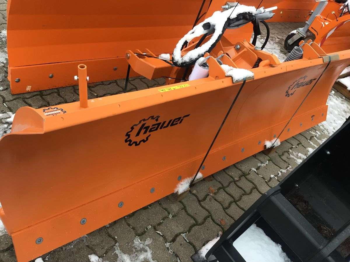 Hauer Hsh 2800 - Snow plough for Municipal/ Special vehicle: picture 2 Hauer Hsh 2800 - Snow plough for Municipal/ Special vehicle: picture 2
