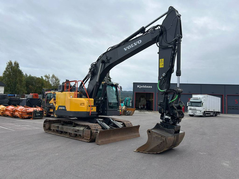 Volvo ECR 235 EL - Crawler excavator: picture 4 Volvo ECR 235 EL - Crawler excavator: picture 4