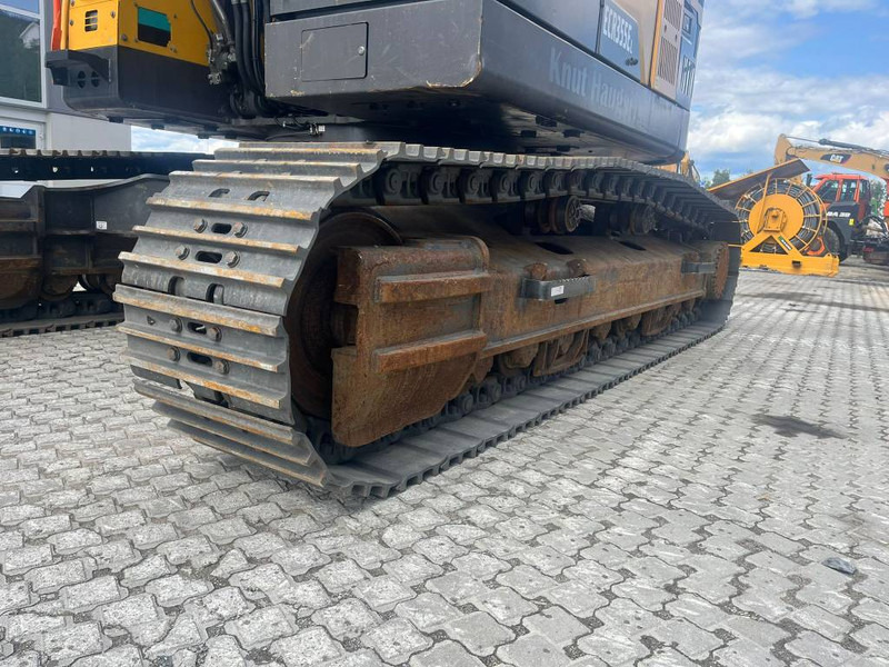 Crawler excavator Volvo ECR355EL: picture 15