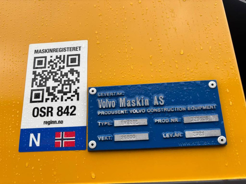 Crawler excavator Volvo EW 220 E TUNNEL: picture 7