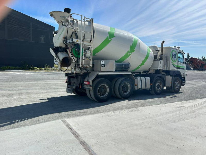 Volvo FH 540 - Concrete mixer truck: picture 2 Volvo FH 540 - Concrete mixer truck: picture 2